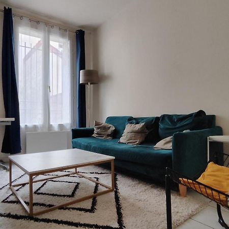Modern 1 Bedroom Apartment Near The Metro. Ivry-sur-Seine Eksteriør bilde