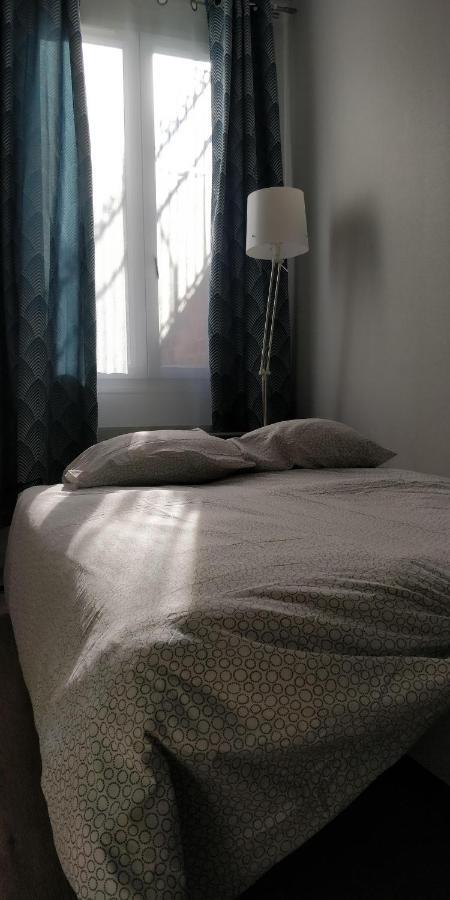 Modern 1 Bedroom Apartment Near The Metro. Ivry-sur-Seine Eksteriør bilde